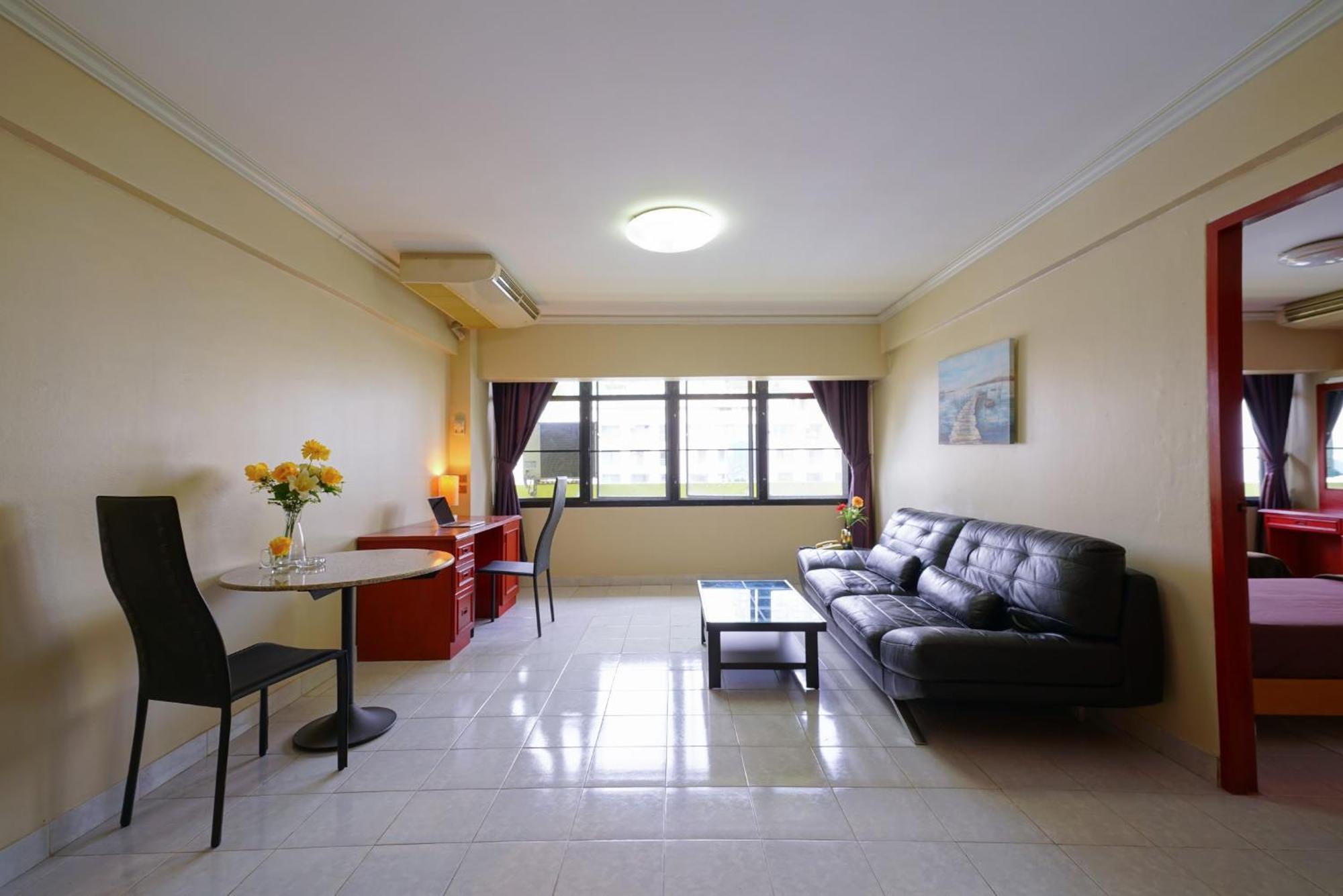 Petch Tower Ekkamai Khách sạn Bangkok